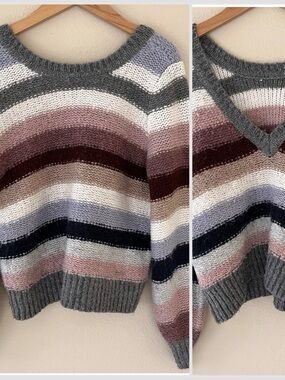 Abercrombie Sweater Large Reversible Neckline Striped Cozy Soft Girl Boxy‎ Logo